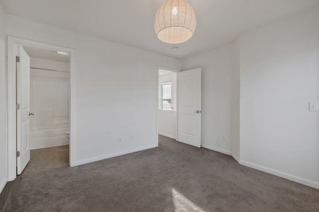 1234 Riverbrook Dr, Hermitage, TN 37076