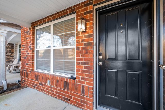 1234 Riverbrook Dr, Hermitage, TN 37076