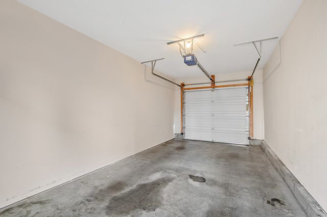 1234 Riverbrook Dr, Hermitage, TN 37076