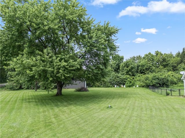 7040 Frederick Pike, Vandalia, OH 45414
