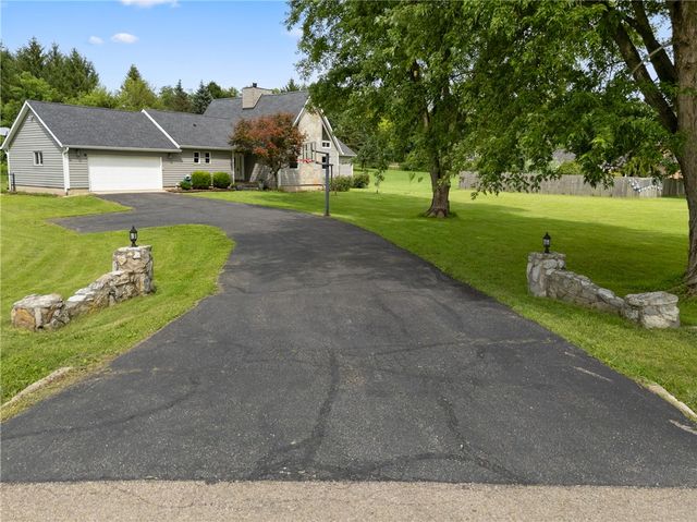 7040 Frederick Pike, Vandalia, OH 45414