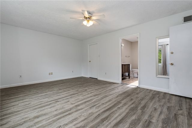 7040 Frederick Pike, Vandalia, OH 45414