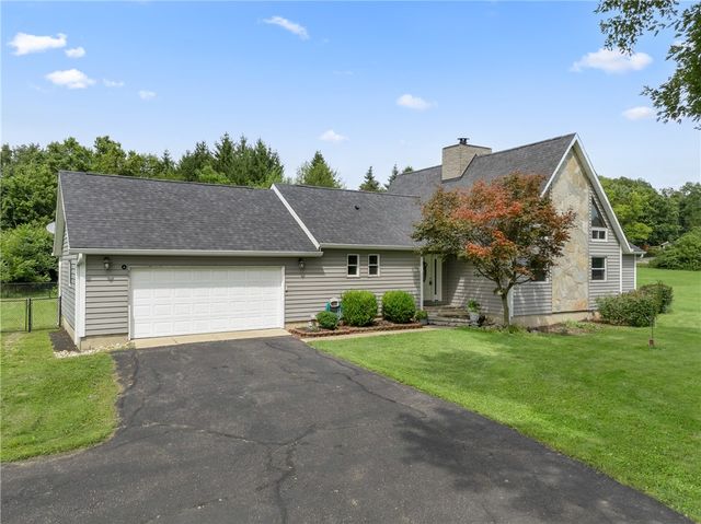 7040 Frederick Pike, Vandalia, OH 45414