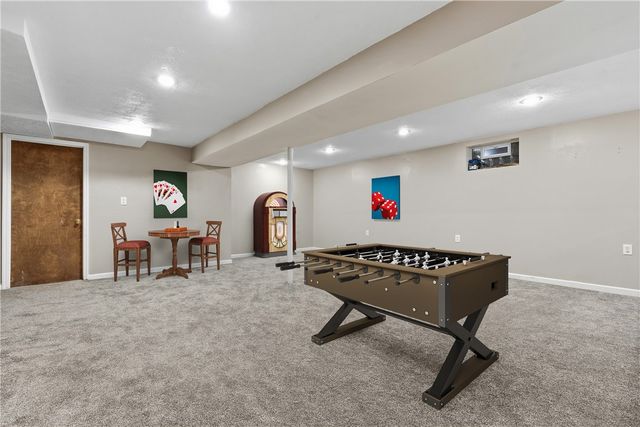 7040 Frederick Pike, Vandalia, OH 45414
