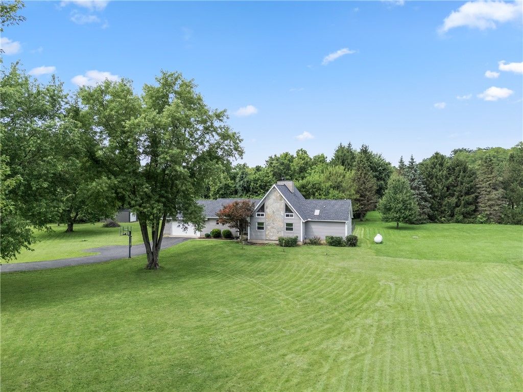 7040 Frederick Pike, Vandalia, OH 45414