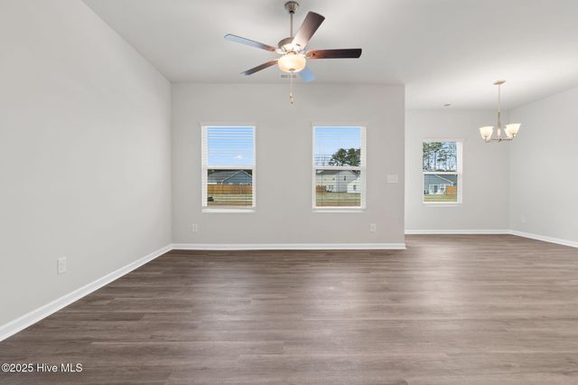 94 Maymont Street NW, Supply, NC 28462