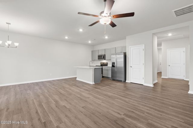 94 Maymont Street NW, Supply, NC 28462