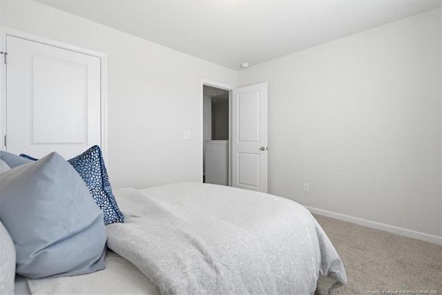 594 Melbourne Drive, Raeford, NC 28376