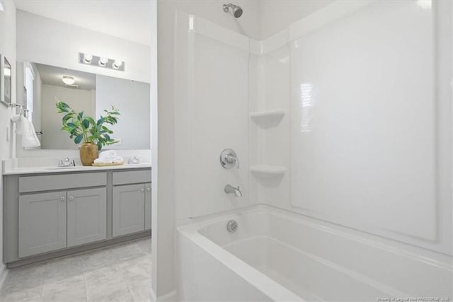 594 Melbourne Drive, Raeford, NC 28376