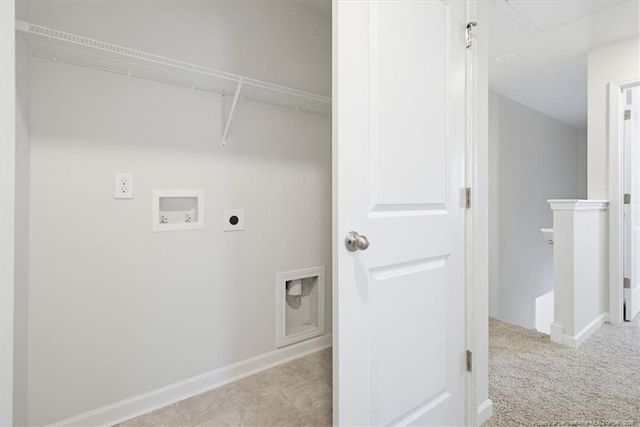 594 Melbourne Drive, Raeford, NC 28376