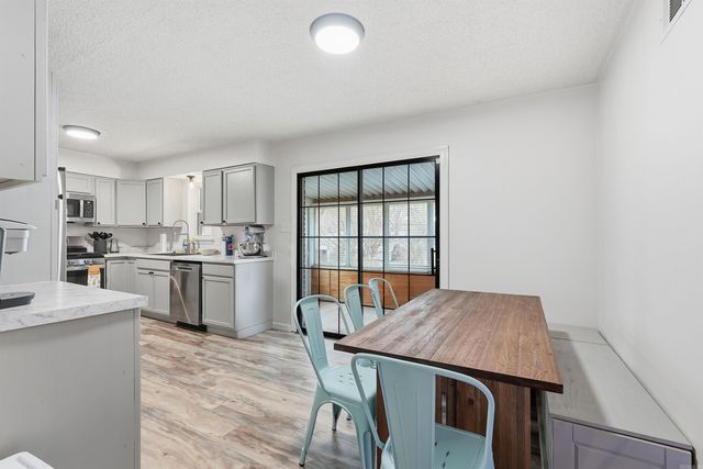 810 N Bailey Boulevard, Jacksonville, AR 72076