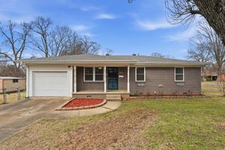 810 N Bailey Boulevard, Jacksonville, AR 72076