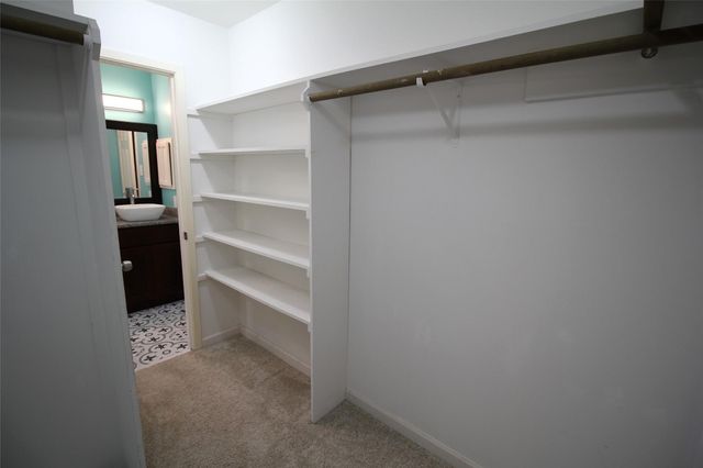 20074 Crazy Horse Circle Drive, Katy, TX 77449