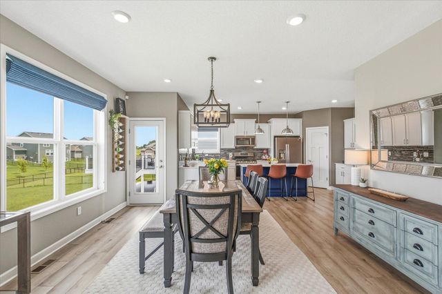 2113 Itasca Circle, Lino Lakes, MN 55038