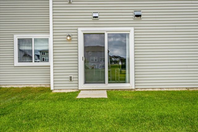 2113 Itasca Circle, Lino Lakes, MN 55038