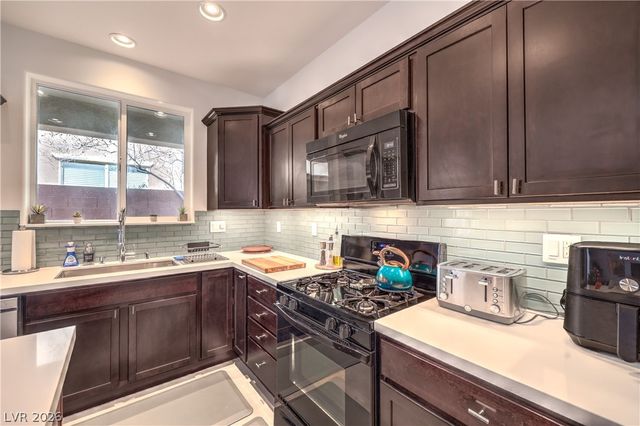 11222 Napa Grape Court, Las Vegas, NV 89135