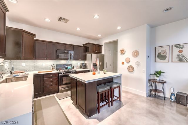 11222 Napa Grape Court, Las Vegas, NV 89135