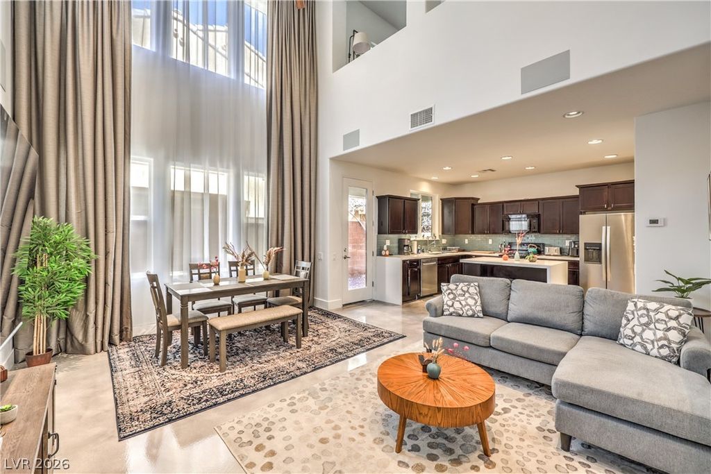 11222 Napa Grape Court, Las Vegas, NV 89135