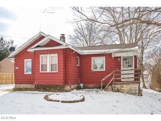 1276 Bailey Road, Cuyahoga Falls, OH 44221