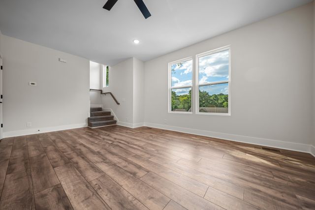 4929 Leesa Ann Ln, Hermitage, TN 37076