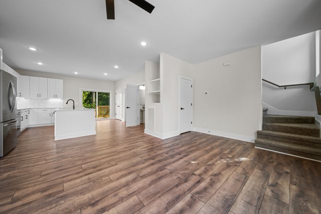 4929 Leesa Ann Ln, Hermitage, TN 37076
