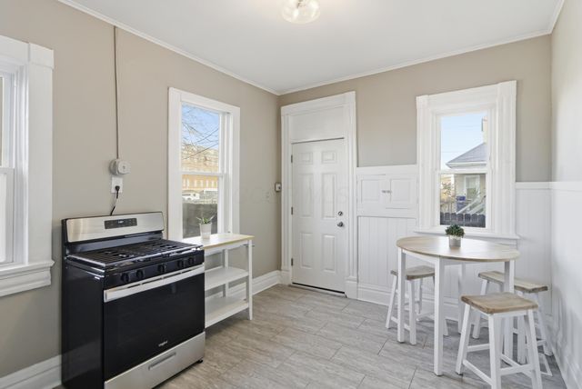 1070 Fair Avenue, Columbus, OH 43205