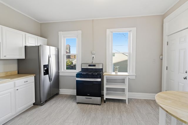 1070 Fair Avenue, Columbus, OH 43205