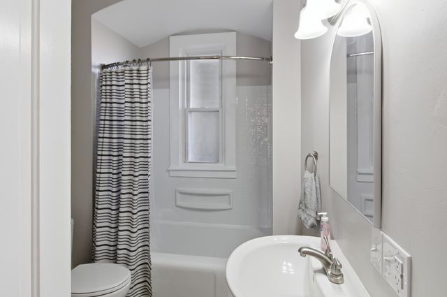 1070 Fair Avenue, Columbus, OH 43205