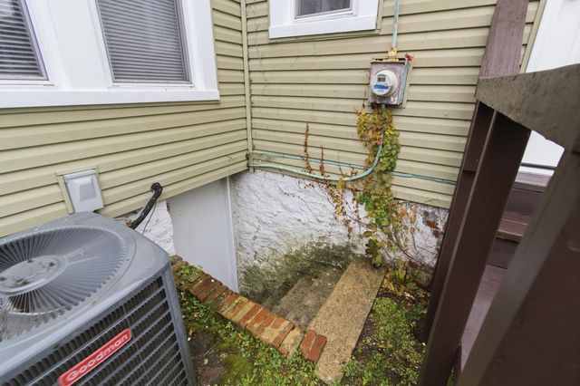 1070 Fair Avenue, Columbus, OH 43205