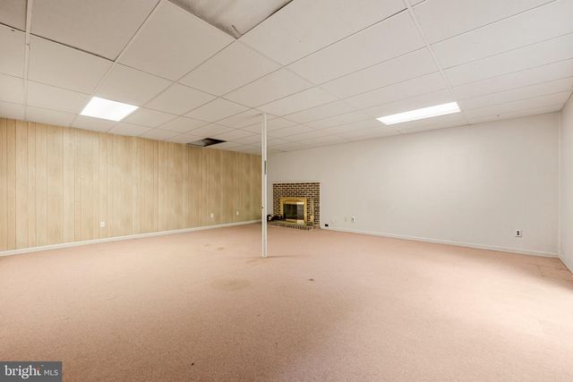 10838 HENDERSON RD, Fairfax Station, VA 22039