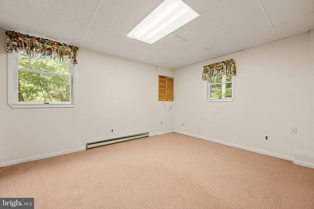 10838 HENDERSON RD, Fairfax Station, VA 22039