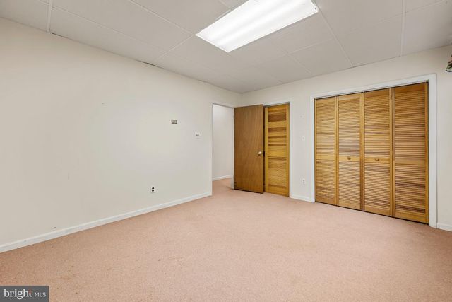 10838 HENDERSON RD, Fairfax Station, VA 22039