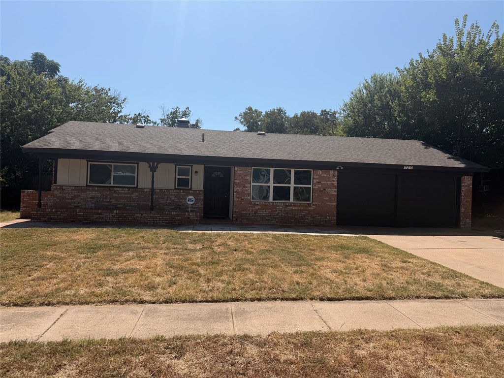 725 Willow Street, Hurst, TX 76053 — exterior