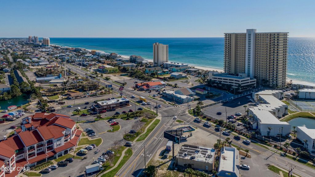 Image 13 of property listing at 8730 Thomas Drive 1309A, Panama City Beach, FL 32408