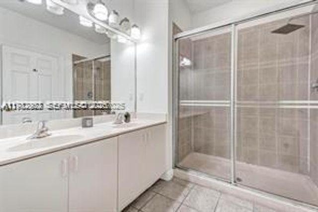 2417 SW 99th Way 2417, Miramar, FL 33025