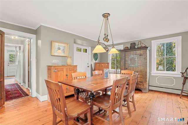 47 Hollow Tree Ridge Road 47, Darien, CT 06820