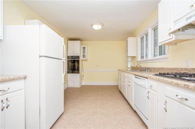 809 Cape Fear Avenue, Fayetteville, NC 28303