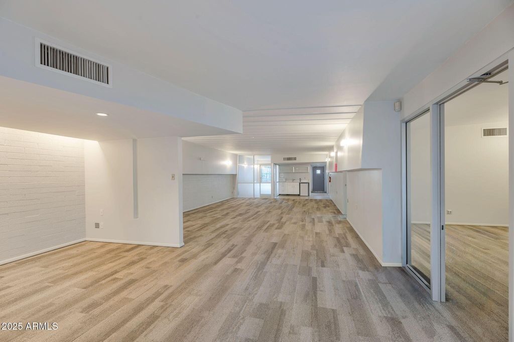 1429 N 1ST Street 100, Phoenix, AZ 85004 — photo 2