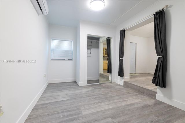 19600 Gulfstream Rd, Cutler Bay, FL 33157