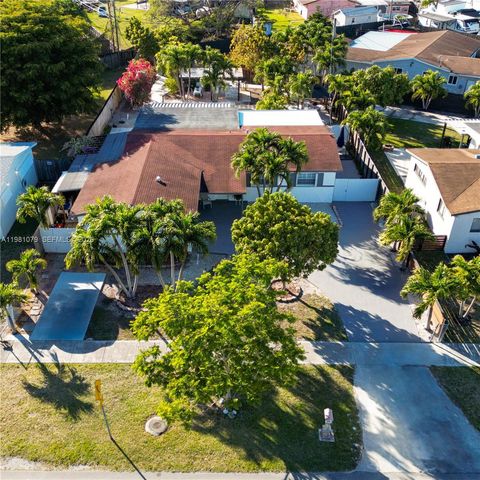 19600 Gulfstream Rd, Cutler Bay, FL 33157