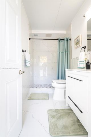 19600 Gulfstream Rd, Cutler Bay, FL 33157