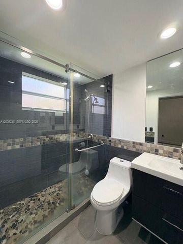 8019 Lake Dr 103, Doral, FL 33166