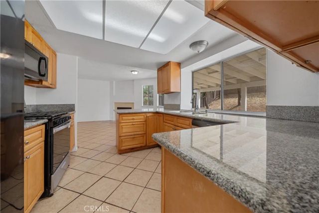 1404 Springline Drive, Palmdale, CA 93550
