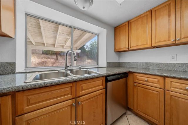 1404 Springline Drive, Palmdale, CA 93550