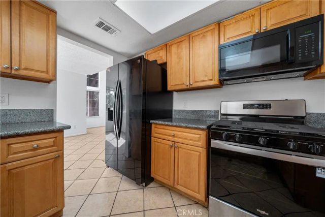 1404 Springline Drive, Palmdale, CA 93550