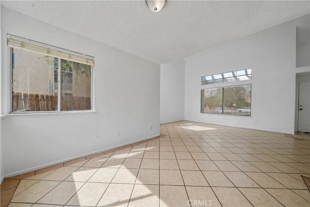 1404 Springline Drive, Palmdale, CA 93550