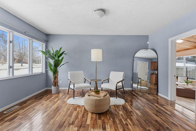 4928 4th Street NE, Columbia Heights, MN 55421