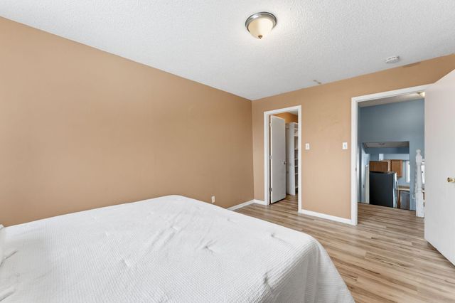 4928 4th Street NE, Columbia Heights, MN 55421