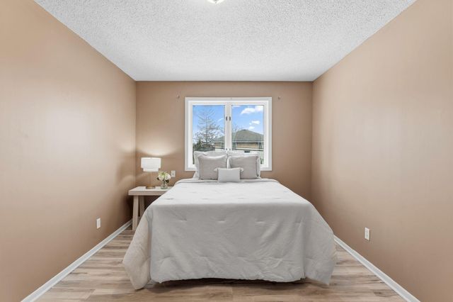 4928 4th Street NE, Columbia Heights, MN 55421