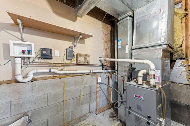 4928 4th Street NE, Columbia Heights, MN 55421